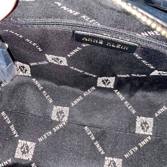 Anne Klein Satchel new with tags. - Picture 7 of 7